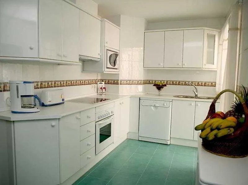 Apartamentos Miguel Angel Estepona 0*,